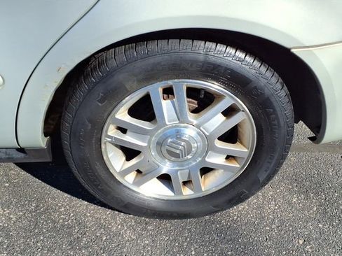Used 2004 Mercury Sable LS Premium image 10