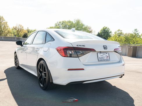 Used 2024 Honda Civic Sport image 5