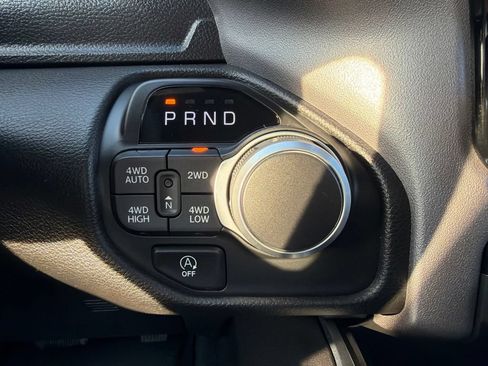 Used 2025 RAM 1500 Big Horn AWD/4WD image 45