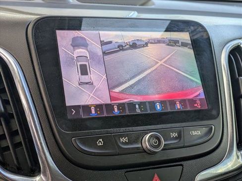 Used 2019 Chevrolet Equinox Premier image 14