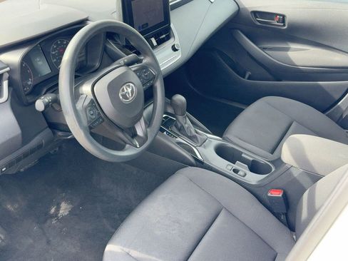 Used 2024 Toyota Corolla LE image 4