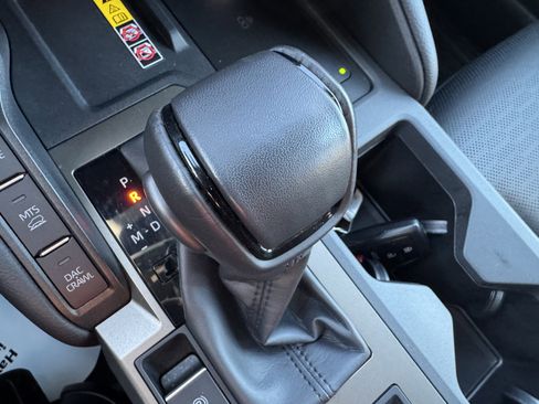 Used 2025 Toyota Land Cruiser image 28