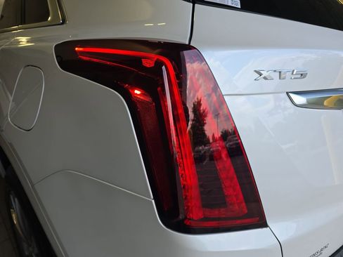 Used 2026 Cadillac XT5 Premium Luxury w/ Driver Assist Package FWD image 38