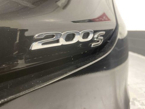 Used 2015 Chrysler 200 S w/ Navigation & Sound Group I image 7