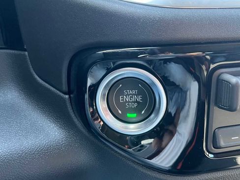 New 2025 Chevrolet Silverado 1500 LT image 19