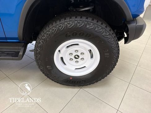 New 2026 Ford Bronco Heritage Edition AWD/4WD image 32