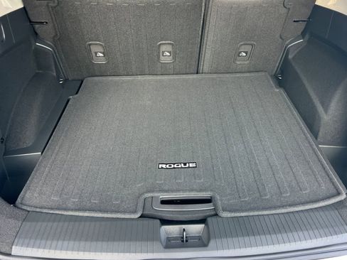 New 2026 Nissan Rogue Dark Armor image 18