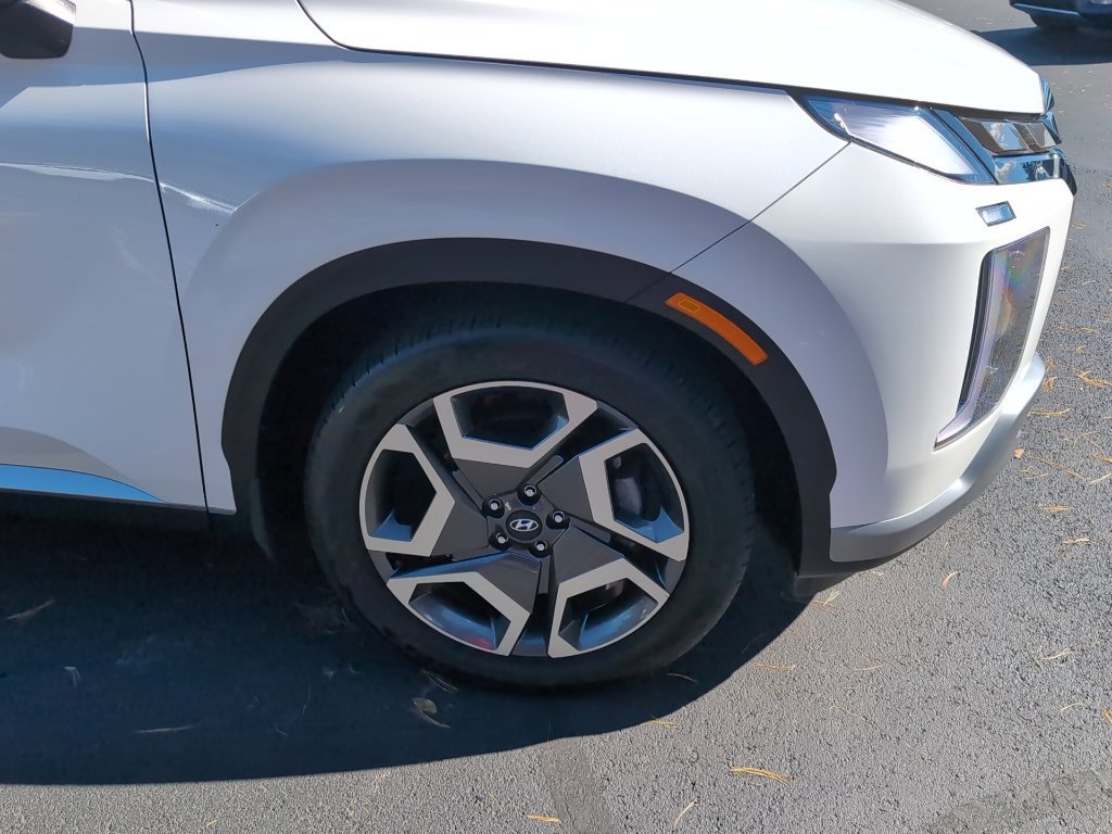 Used 2024 Hyundai Palisade SEL w/ Premium Package AWD/4WD image 3