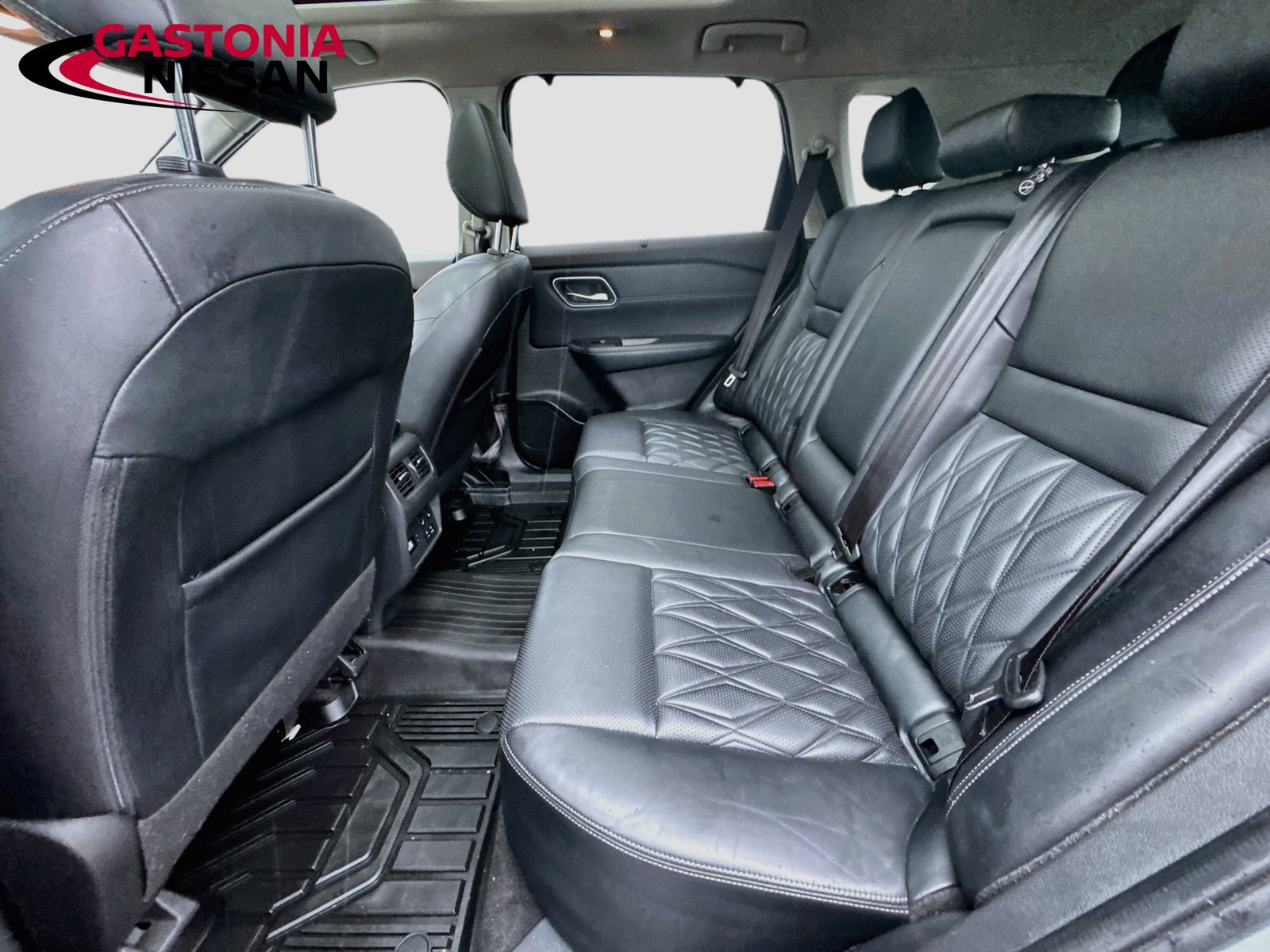 Used 2021 Nissan Rogue Platinum AWD/4WD image 33