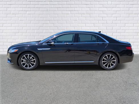 Used 2020 Lincoln Continental Reserve FWD image 2