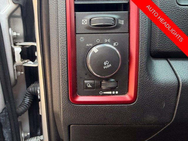 Used 2016 RAM 1500 Rebel AWD/4WD image 34