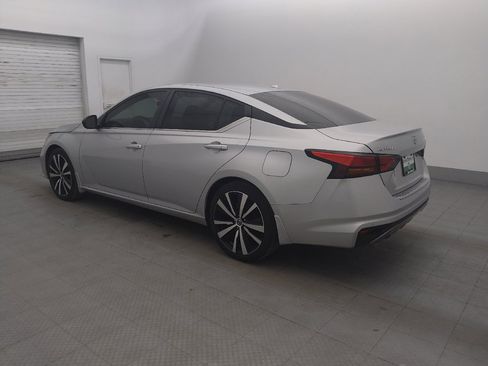 Used 2022 Nissan Altima 2.5 SR FWD image 3