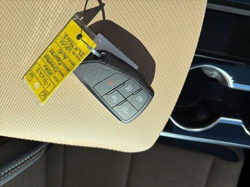 New 2026 Chevrolet Equinox ACTIV image 17