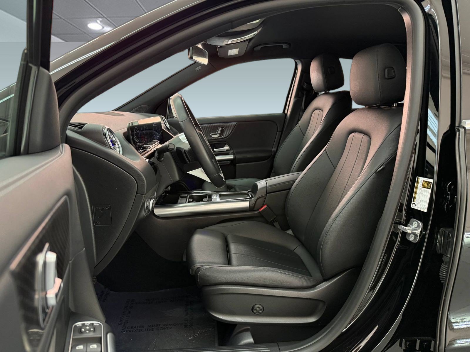 Used 2025 Mercedes-Benz GLA 250 image 5