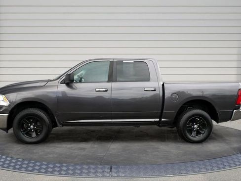 Used 2017 RAM 1500 Classic SLT AWD/4WD image 4