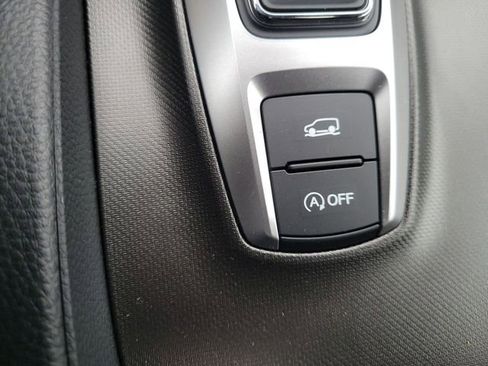 Used 2025 Honda Passport TrailSport image 31