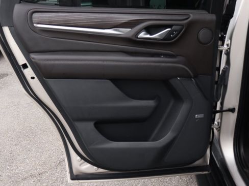 Used 2021 GMC Yukon Denali w/ LPO, Illumination Package image 41