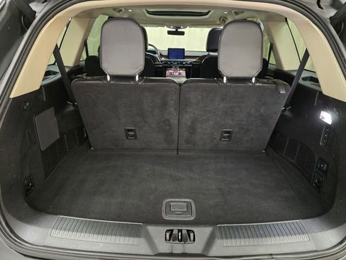 Used 2021 Lincoln Aviator Reserve w/ Equipment Group 201A AWD/4WD image 28