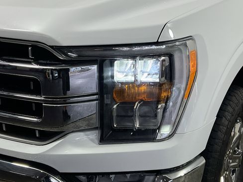 Used 2023 Ford F150 Lariat image 11