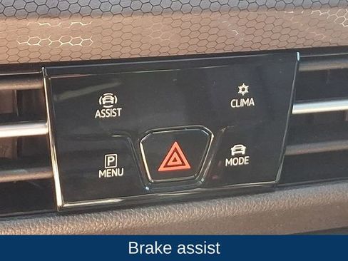 Used 2024 Volkswagen Golf R AWD/4WD image 14