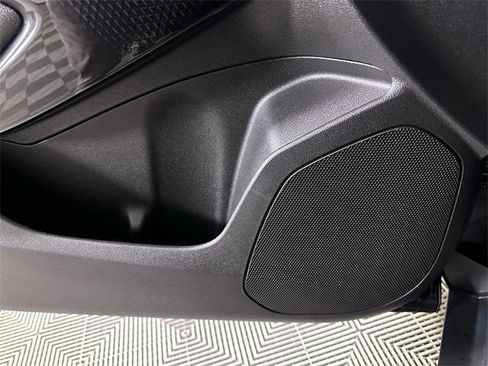 New 2026 Chevrolet Trax RS w/ Driver Confidence Package image 24