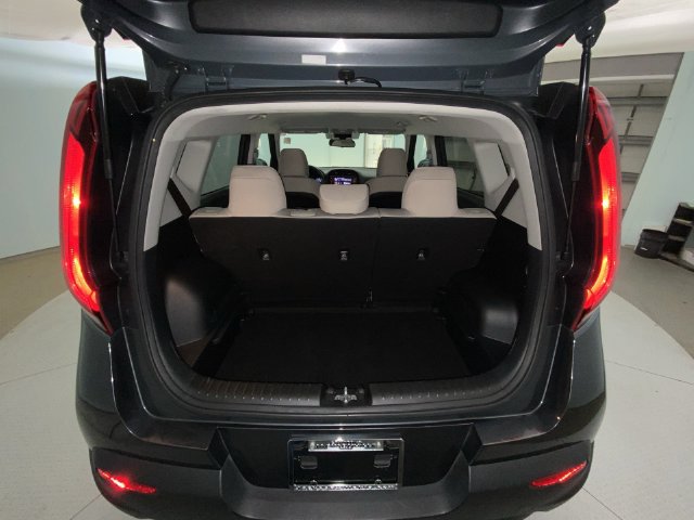 Used 2022 Kia Soul LX FWD image 22
