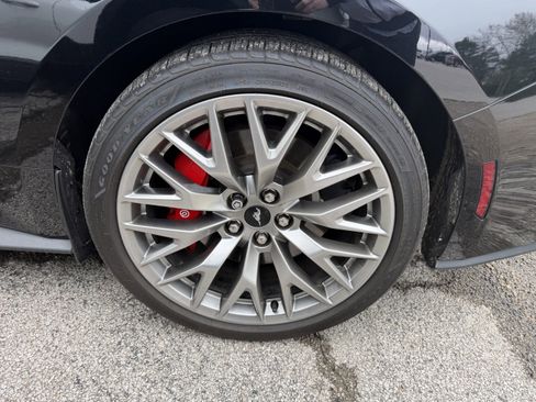 Used 2025 Ford Mustang GT Premium image 8