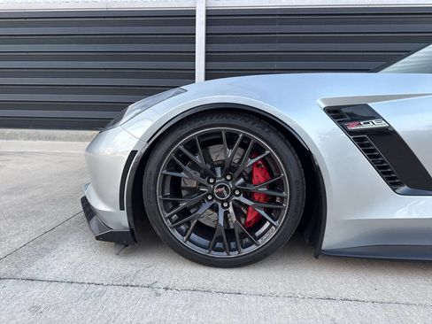 Used 2017 Chevrolet Corvette Z06 image 18