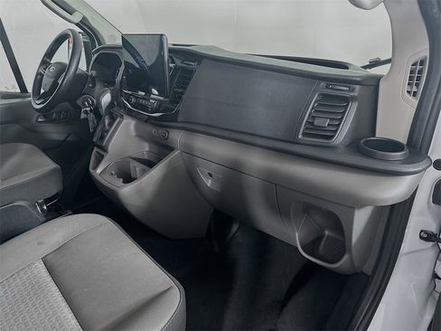 Used 2023 Ford Transit 350 XLT image 31