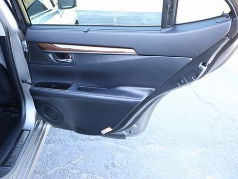 Used 2017 Lexus ES 350 w/ Ultra Luxury Package image 12