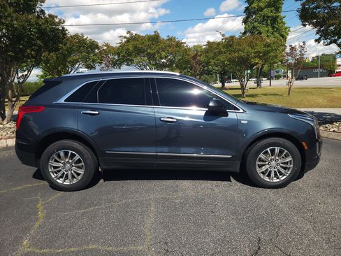 Used 2019 Cadillac XT5 Luxury AWD/4WD image 3