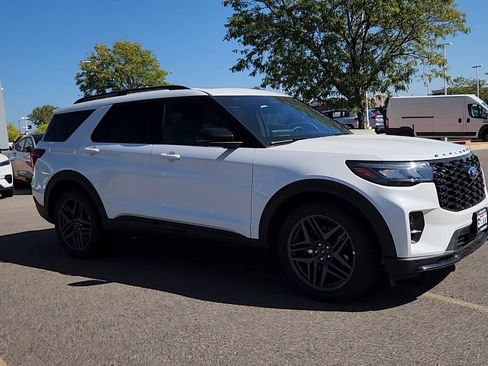 New 2025 Ford Explorer ST w/ Sun And Sound Package image 5