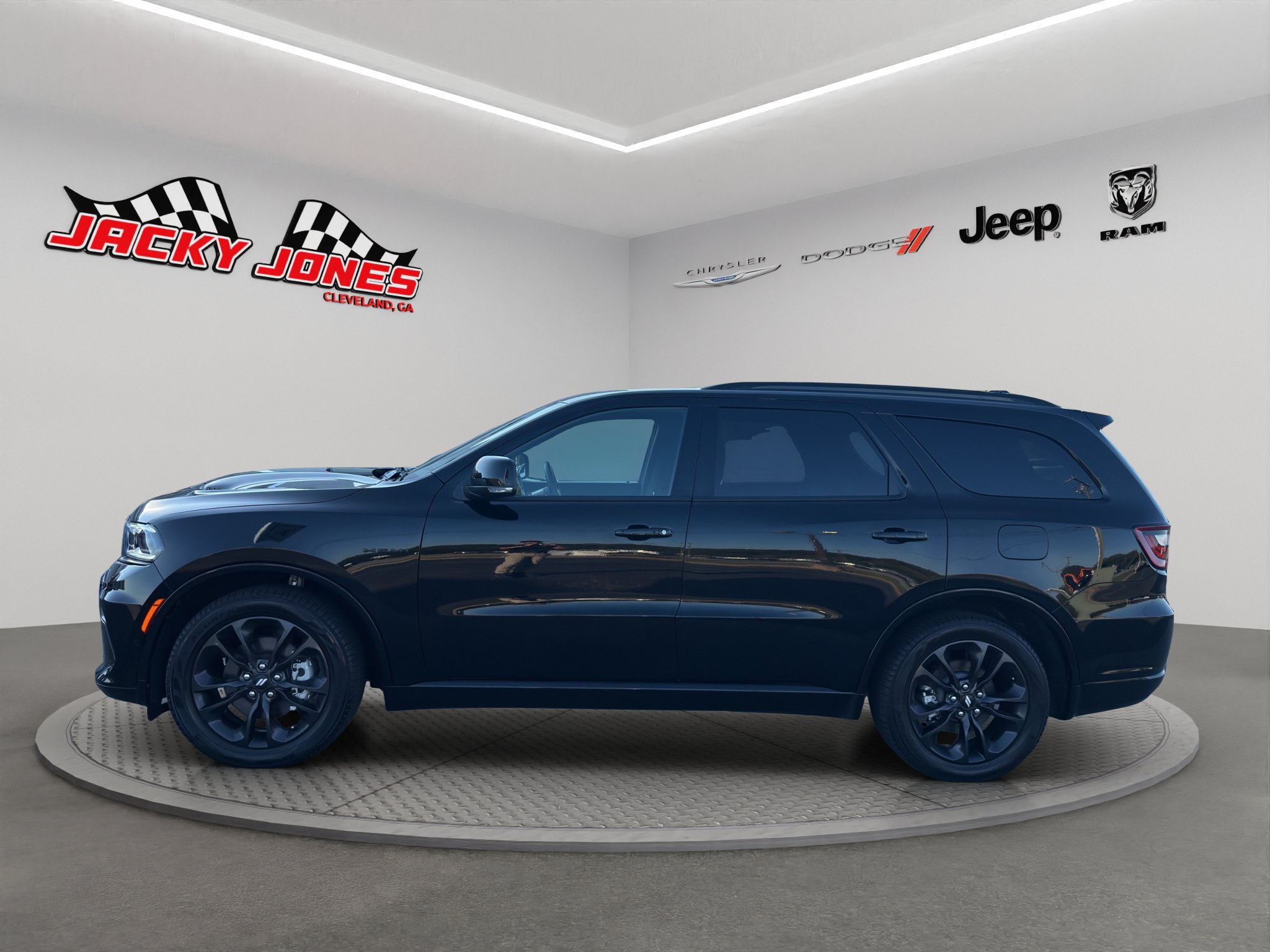 Used 2025 Dodge Durango R/T AWD/4WD image 3