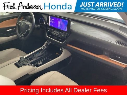 Used 2024 Toyota Grand Highlander FWD image 27