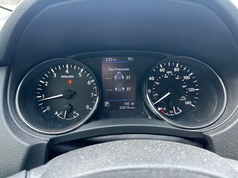 Used 2019 Nissan Rogue SL w/ Premium Package image 14