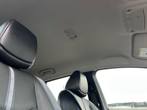 Used 2018 Nissan Leaf SL w/ SL Technology Package image 19