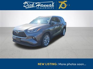 Used 2023 Toyota Highlander Limited video 1