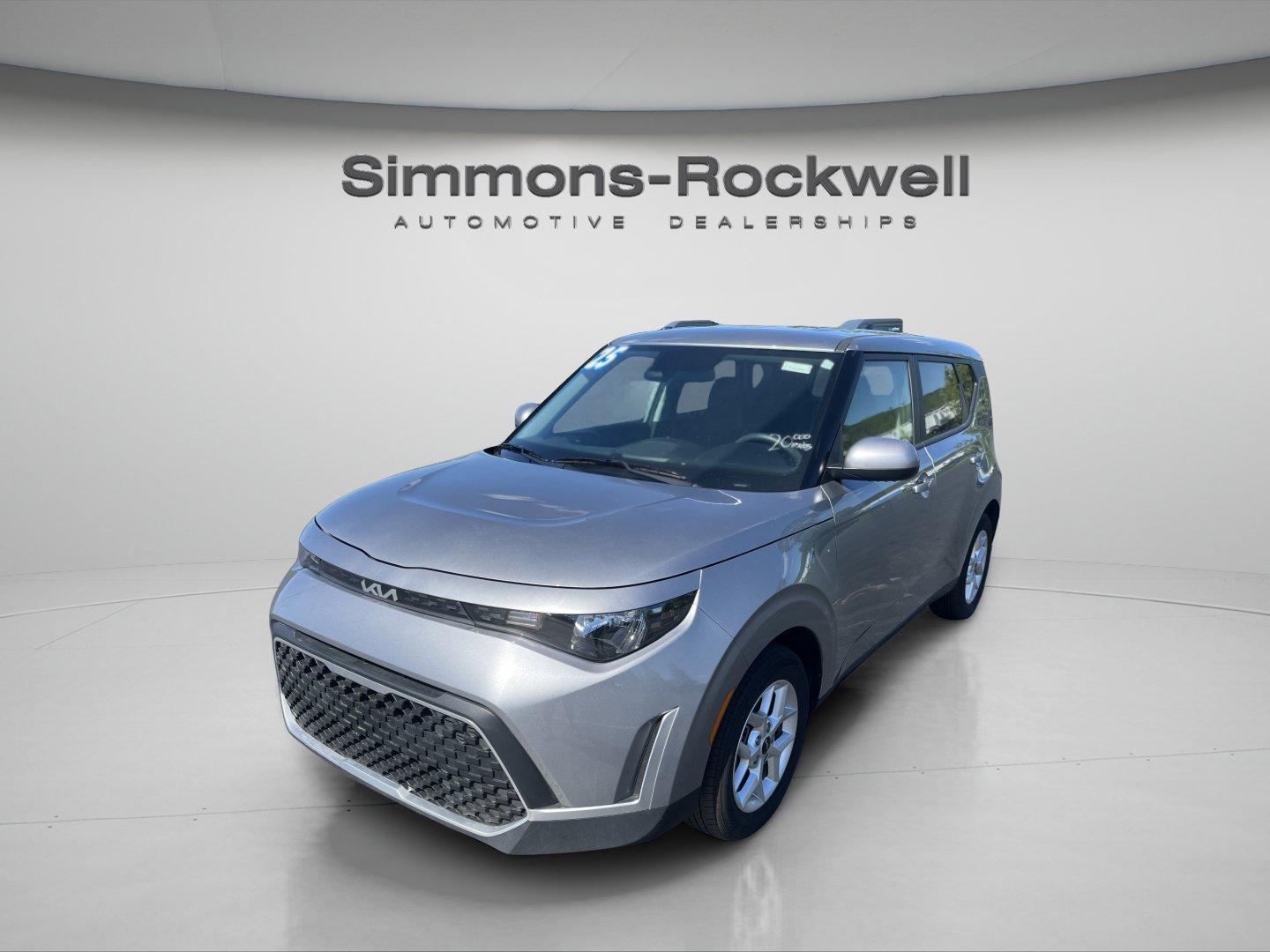 Used 2025 Kia Soul LX w/ LX Technology Package FWD image 1