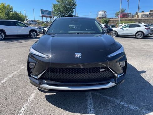 New 2025 Buick Envista Sport Touring w/ Convenience I Package image 3