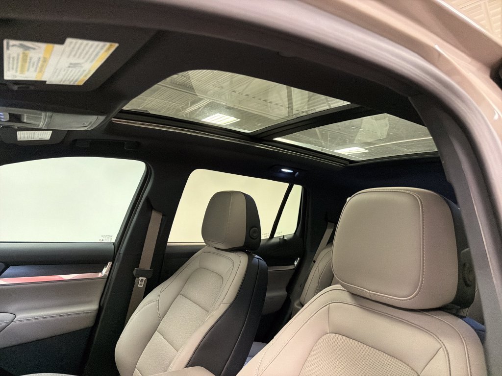 New 2027 GMC Terrain Elevation w/ Elevation Premium Package FWD image 27