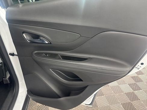 Used 2022 Buick Encore Preferred w/ Safety Package II image 22