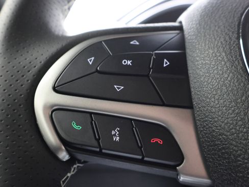 Used 2018 Dodge Challenger SRT Hellcat image 15