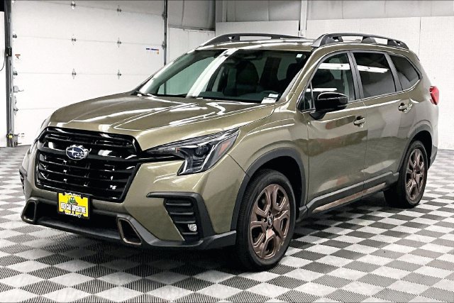 Used 2025 Subaru Ascent Bronze Edition AWD/4WD image 12