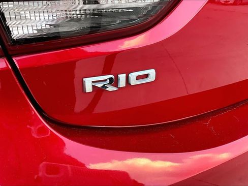 Used 2018 Kia Rio S image 29