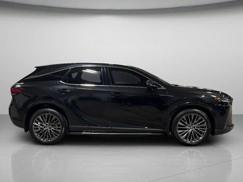 Used 2025 Lexus RX 350 w/ Convenience Package AWD/4WD image 2