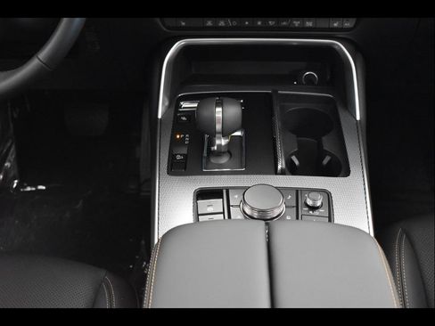 Certified 2024 MAZDA CX-90 Plug-In Hybrid w/ Premium Pkg image 16