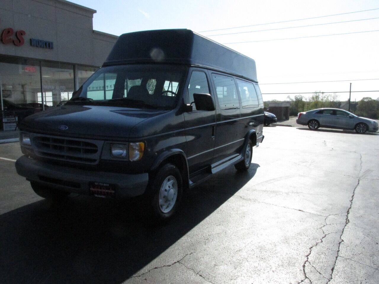 Used 1997 Ford E-350 and Econoline 350 XL RWD image 5