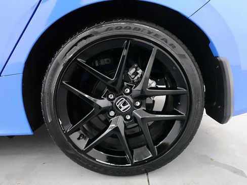 Certified 2024 Honda Civic Sport image 9