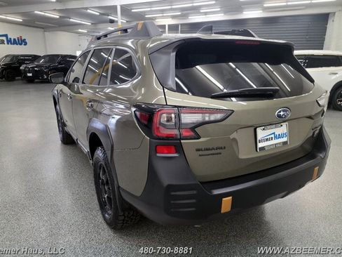 Used 2025 Subaru Outback Wilderness AWD/4WD image 7