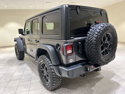 Used 2024 Jeep Wrangler Unlimited Sport AWD/4WD image 3